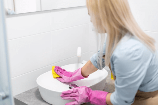 bathroom cleaning services in bradford